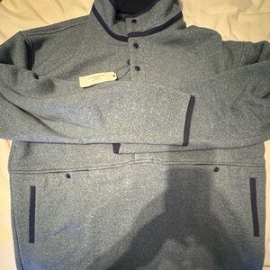 Men's Gray Pullover with Navy Accents. NWT. Blankenship Dry Goods Tailgater